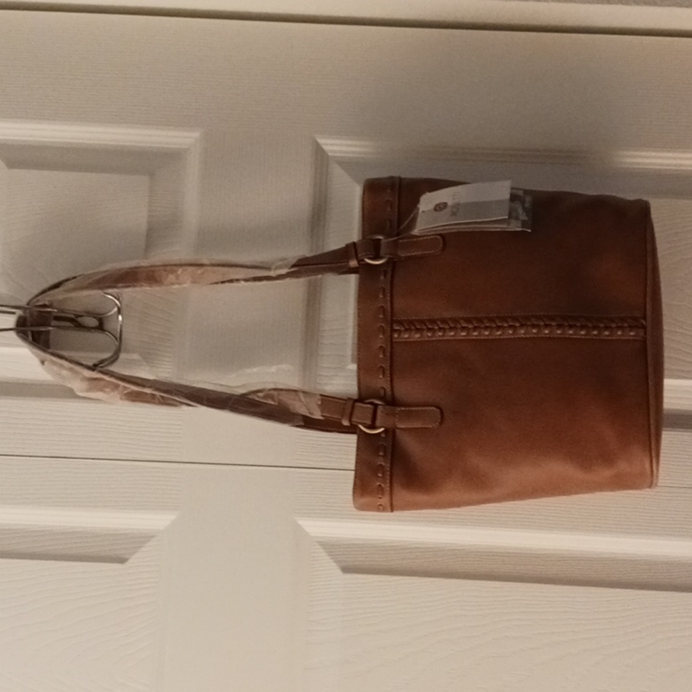 Woman's Vintage shoulder bag Carmel color by Rosetti